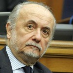 I QUOTIDIANI E LE BALLE DI VIRANO SULL’8° QUADERNO