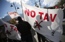 Solidarietà ad Angela, licenziata perchè notav (comunicato e conf. stampa)