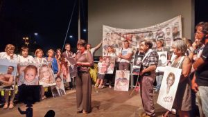 Scontro tra treni in Puglia, da Viareggio: “I nostri giovani mandati a morire”