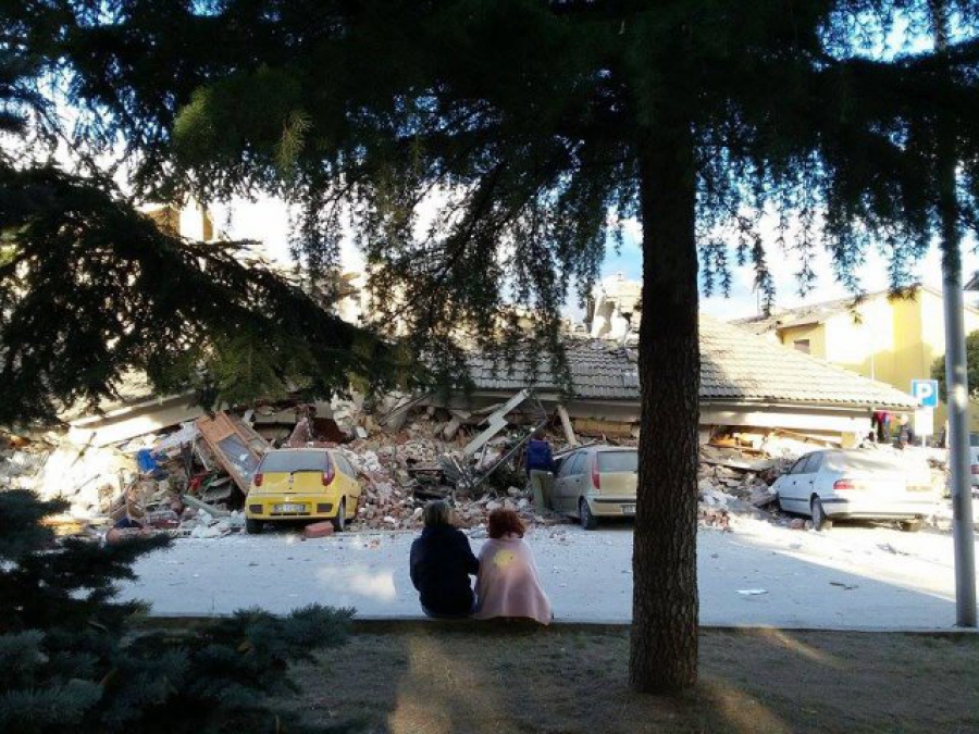 Il tragico filo rosso tra terremoto del 26 ottobre, crollo del cavalcavia e grandi opere