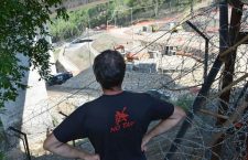 La messa in scena non regge per la vicenda del povero operaio tav: notav assolti!