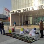 Vis: flash mob davanti al grattacielo della Regione Piemonte