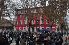 GIU’ LE MANI DA ASKATASUNA!