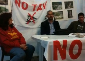 BELLAVITA del. FIOM della segreteria naz. al presidio NO TAV di CHIOMONTE GUARDA IL VIDEO