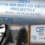 Anonymous attacca azienda Usa produttrice di lacrimogeni Cs